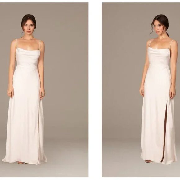 Fame and Partners Cream Sleeveless Gown with Sweetheart Neckline - Picture 1 of 12